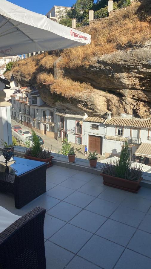 Casa Rural Las Cuevas De Setenil Setenil De Las Bodegas Eksteriør billede