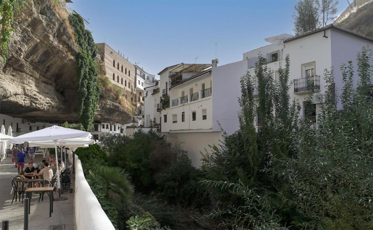 Casa Rural Las Cuevas De Setenil Setenil De Las Bodegas Eksteriør billede